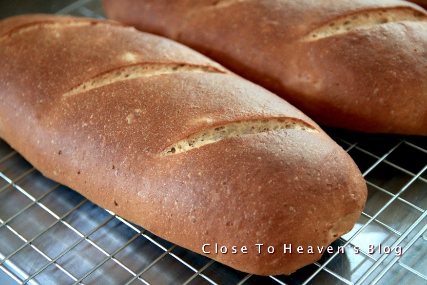 Date Walnut Bread ขนมปังอินทผาลัมใส่ถั่ววอลนัท