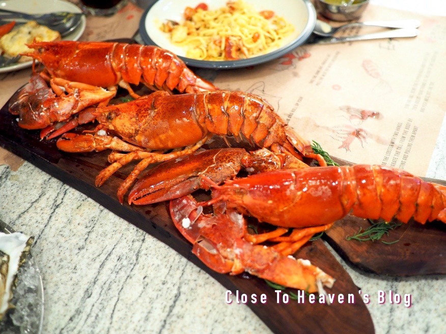 Lobster Buffet / Oyster Buffet @ Crab & Claw