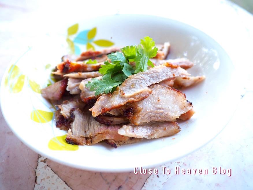 Grilled Pork Neck คอหมูย่าง [สูตรอาหาร]