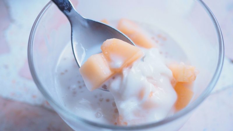 สาคูแคนตาลูป กะทิ Cantaloupe Sago with Coconut Milk