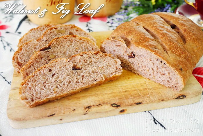 ขนมปังนุ่ม ใส่วอลนัทและลูกฟิก Wanut & Fig Loaf