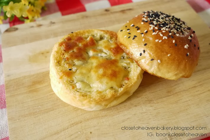 Light Brioche Burger Buns สูตรขนมปังสุดนุ่ม