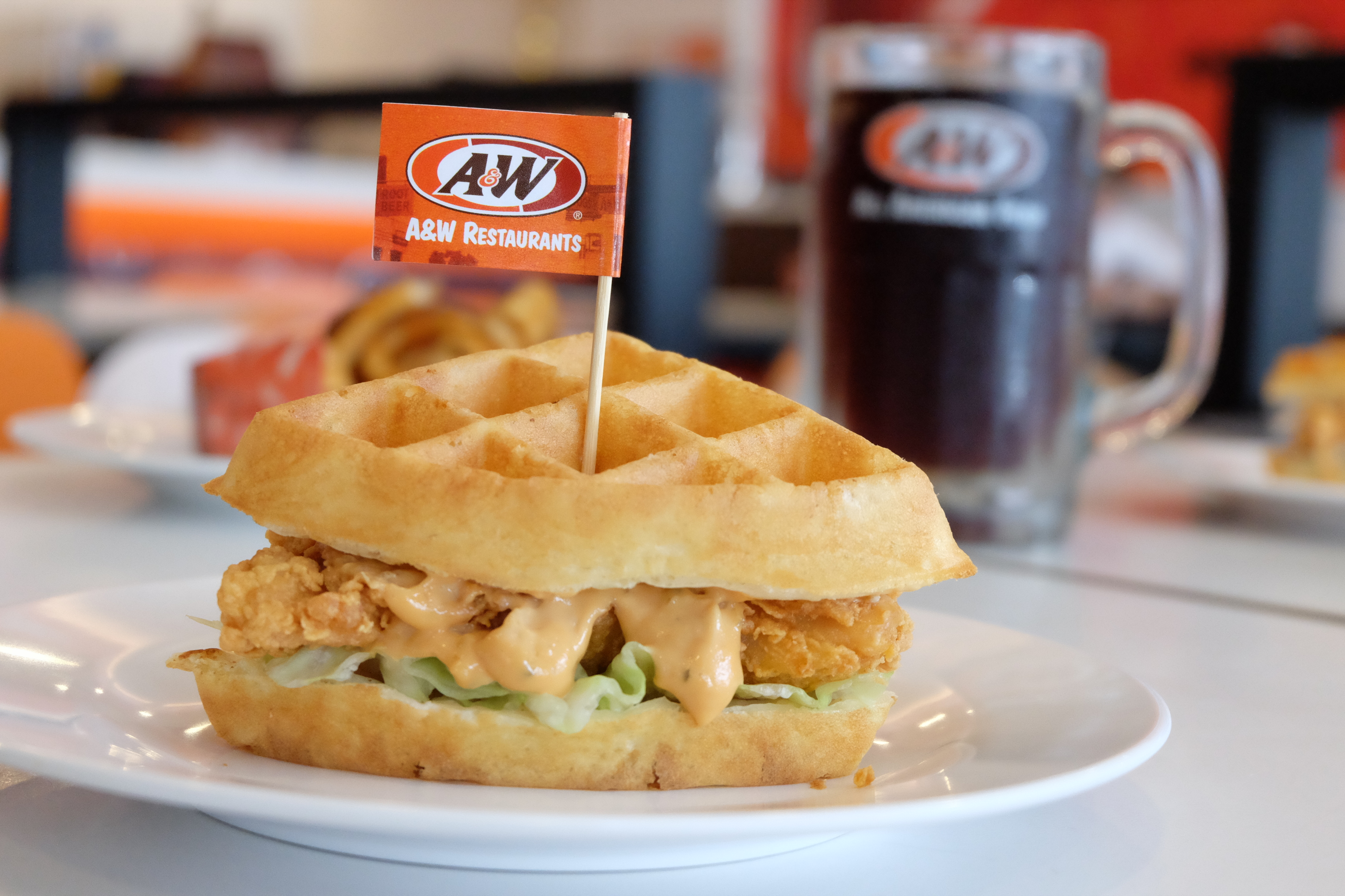 A&W….มากินวาฟเฟิลคู่กับรูทเบียร์ของโปรด