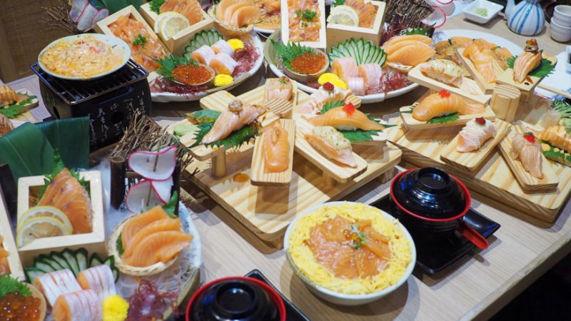 Sushi Den กับโปรโมชั่นสำหรับคนรักแซลมอน