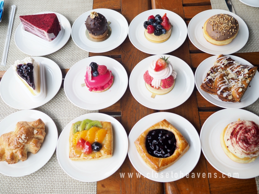 บุฟเฟ่ต์ขนมหวาน เค้ก ไอติม The Landmark Bangkok