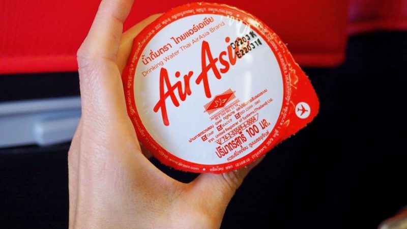 รีวิวอาหารเมนูใหม่บนเครื่องบิน SANTAN AirAsia