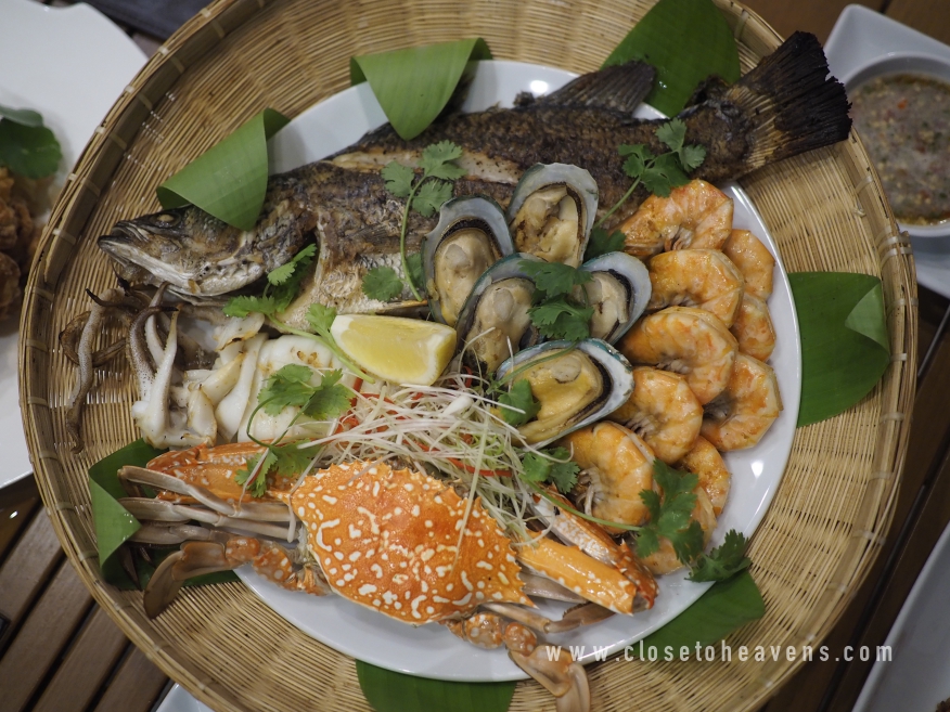 Fish Bar Rayong Marriott Resort & Spa