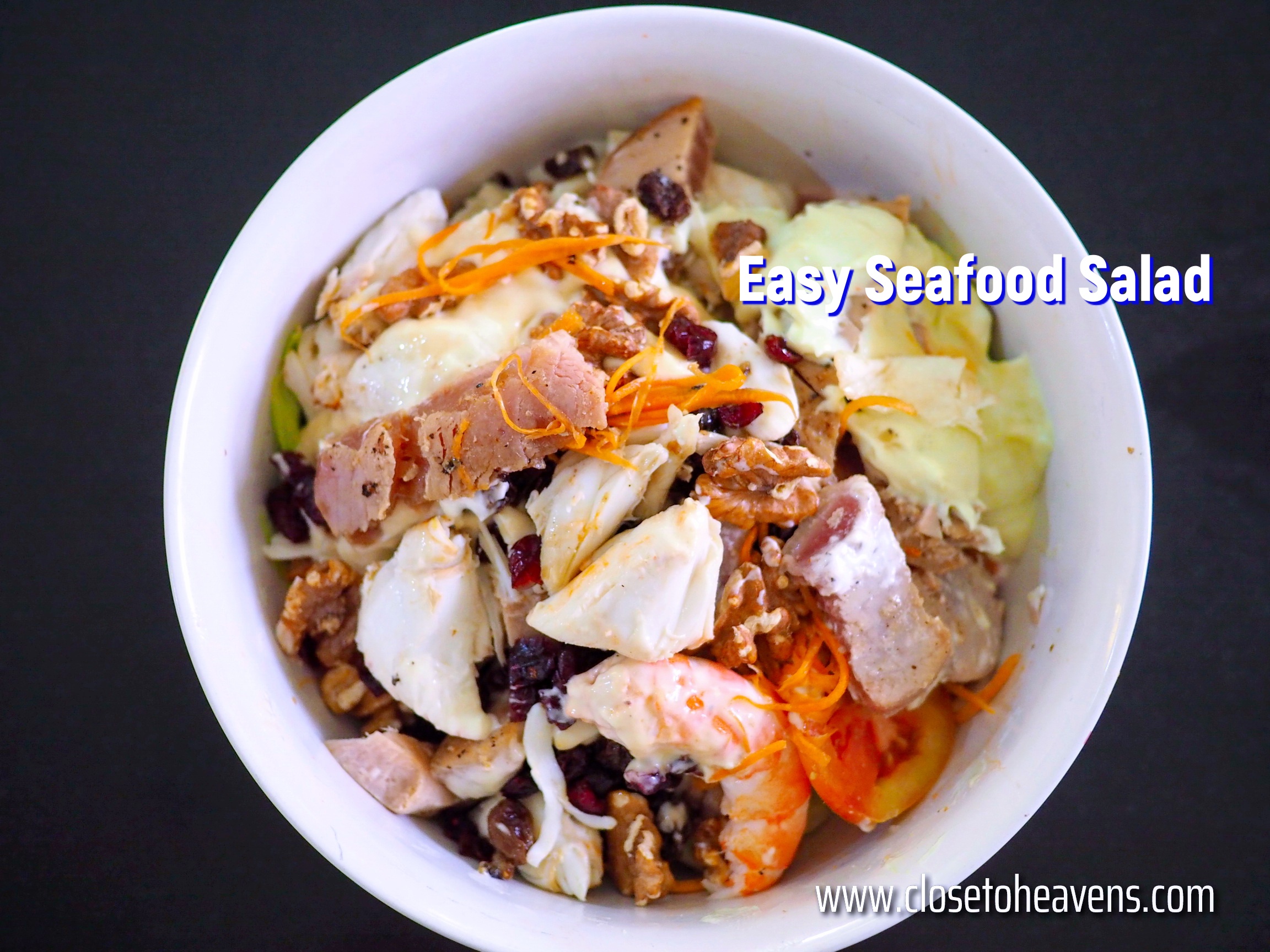 Easy seafood salad สลัดอาหารทะเล กุ้ง ปู ปลา