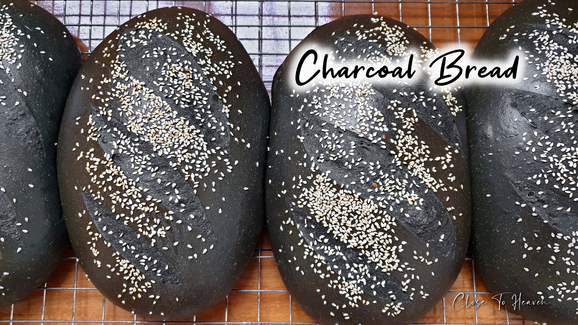 Charcoal Bread ขนมปังชาร์โคล