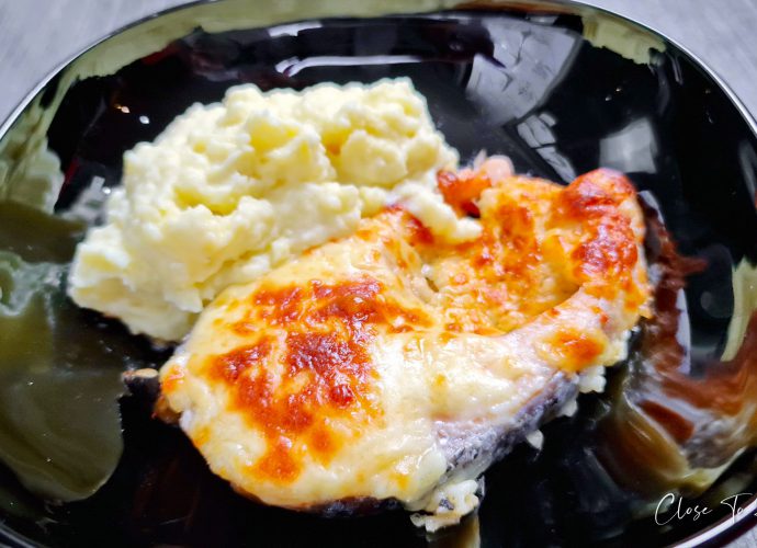 Easiest Cheesy Baked Salmon Ever ปลาแซลมอนอบชีส