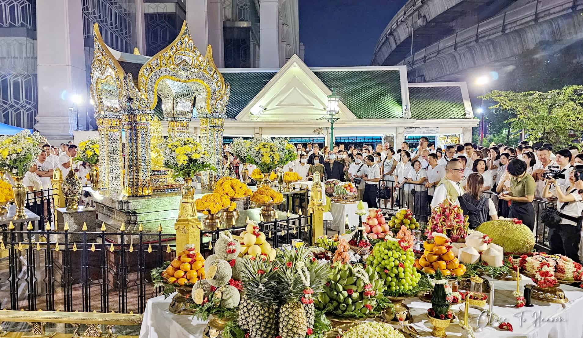 วันเกิดพระพรหม พิธีบวงสรวง ‘ท้าวมหาพรหม’ เอราวัณ